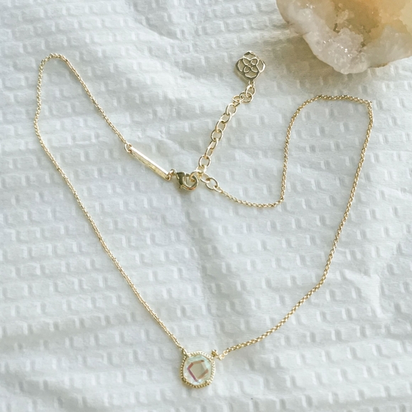 New Gold Kendra Scott Davie Dichroic Glass Necklace - Picture 3 of 4